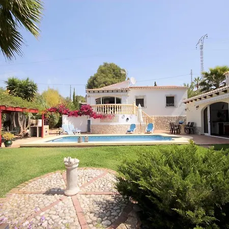 Villa Villa- Amaya